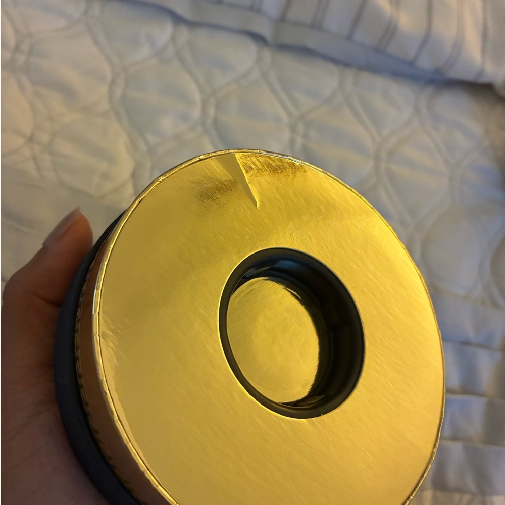 Versace Dylan Blue Eau de Parfum - Blue and Gold - Picture 5 of 6